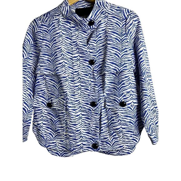 Carlisle Animal Print Safari Blazer Button Down Jacket
Blue & White Size 4 Small - Picture 3 of 7